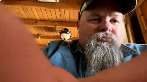 Snapshot of john40a chatting on 09/11/25, 09:59 John online show from 09/11/25, 09:59