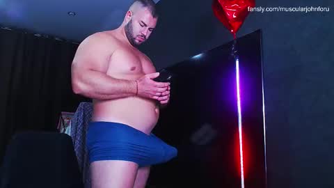 Snapshot of john_and_kiss chatting on 09/16/25, 10:00 john and kiss online show from 09/16/25, 10:00