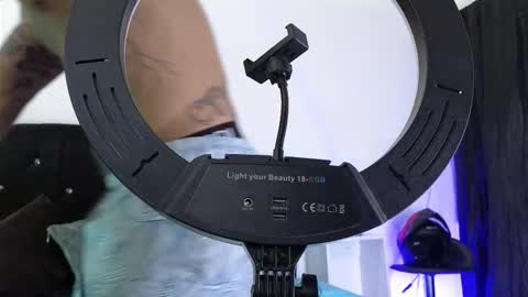 John  online show from 09/30/25, 11:15