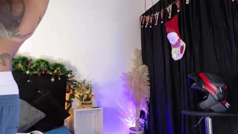 John  online show from 11/26/25, 11:11