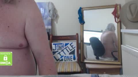 Snapshot of john_little_one chatting on 02/20/25, 04:14 JOHN online show from 02/20/25, 04:14