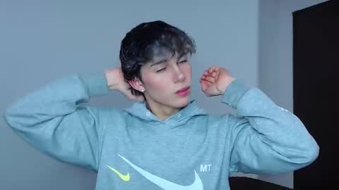 John Vichenso online show from 11/24/25, 09:47