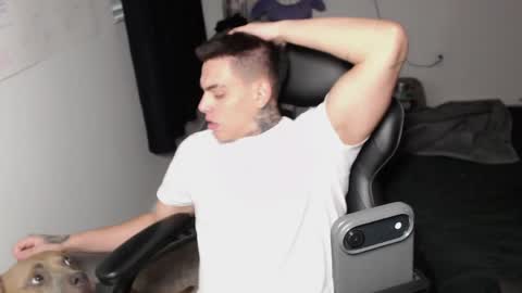 JAXX online show from 04/01/26, 01:50
