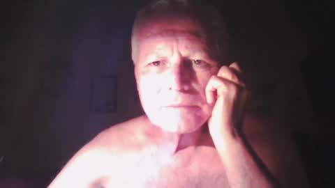 Snapshot of johndesnudado chatting on 06/14/26, 02:24 johndesnudado online show from 06/14/26, 02:24