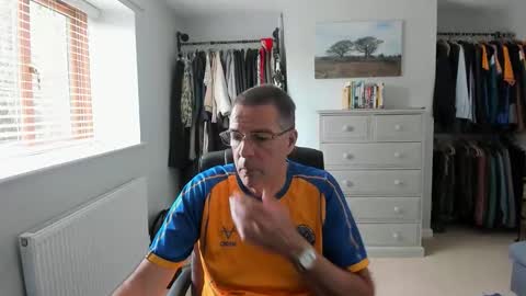 Snapshot of johnduffy2027 chatting on 06/02/26, 10:17 johnduffy2027 online show from 06/02/26, 10:17