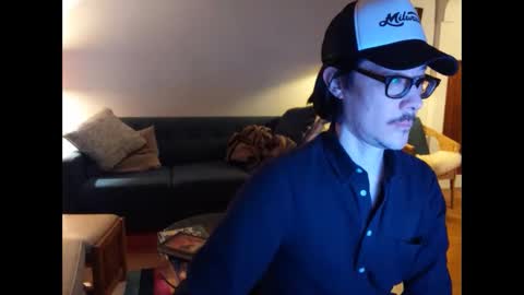 Johnee online show from 05/09/26, 08:08