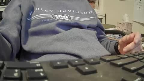 Snapshot of johngp777 chatting on 03/30/26, 01:34 johngp777 online show from 03/30/26, 01:34