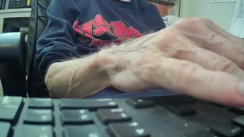 Snapshot of johngp777 chatting on 04/25/26, 10:29 johngp777 online show from 04/25/26, 10:29