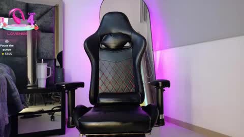 johnjaguar  online show from 04/08/26, 11:10