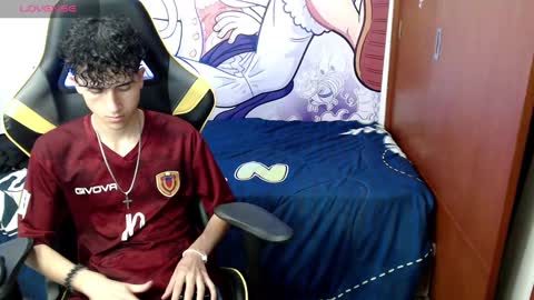 johnny_cagee online show from 12/10/24, 05:07