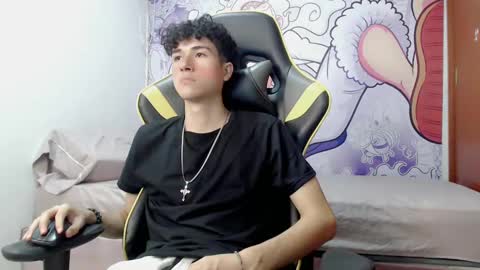 johnny_cagee online show from 12/22/24, 05:01