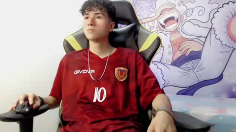 johnny_cagee online show from 12/29/24, 04:16