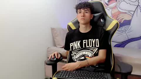 johnny_cagee online show from 01/05/25, 06:46