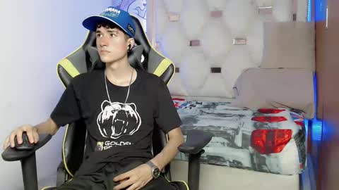 johnny_cagee online show from 09/11/25, 03:50