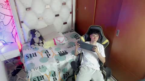 johnny_cagee online show from 11/15/25, 03:59