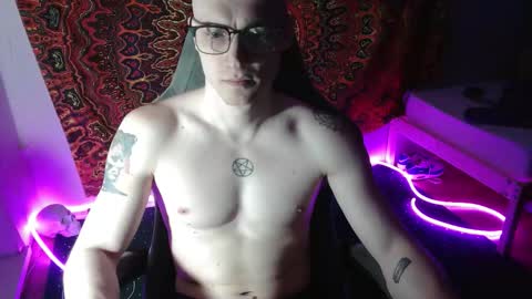 Johnny online show from 03/09/26, 05:50