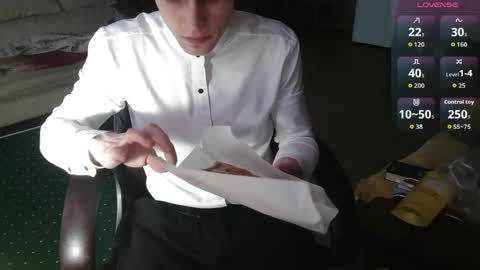 Johnny online show from 04/12/26, 03:39