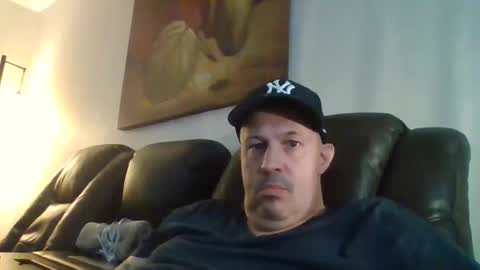 johnnycb7 online show from 11/04/25, 06:29