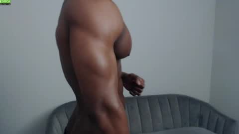 Snapshot of johnnydolce50 chatting on 02/08/25, 10:51 MASTER OF SUBS BETA SLAVES online show from 02/08/25, 10:51