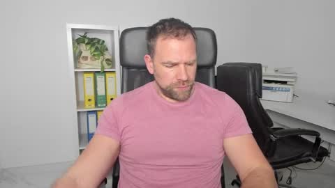 johnnydough82 online show from 01/08/25, 03:40