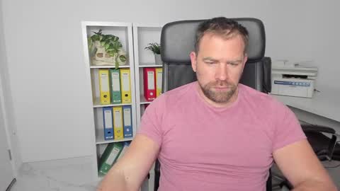 johnnydough82 online show from 01/09/25, 05:02