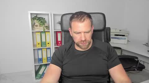 johnnydough82 online show from 01/11/25, 05:31