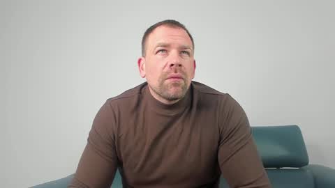 johnnydough82 online show from 03/12/25, 04:51