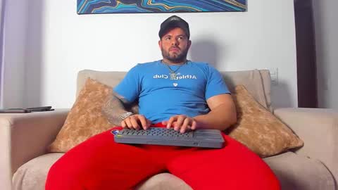 JOHNNY online show from 03/05/26, 01:01