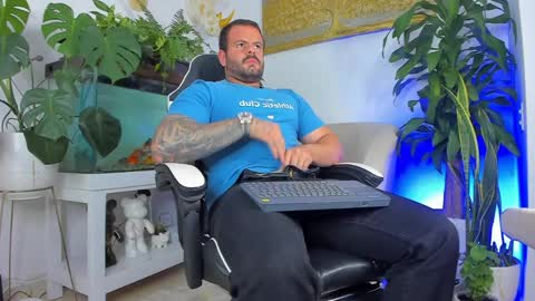 JOHNNY online show from 04/09/26, 11:32