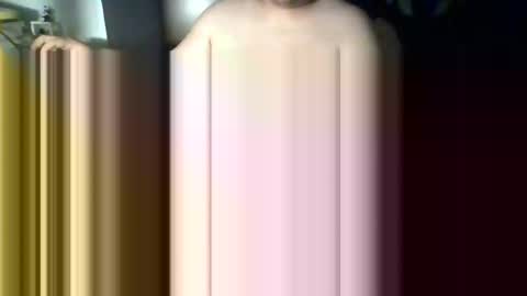 johnnyl1999 online show from 02/14/25, 12:36