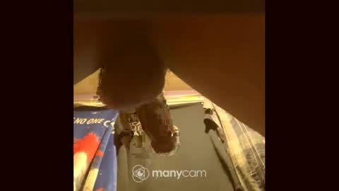 johnnyshung1 online show from 12/01/24, 07:14