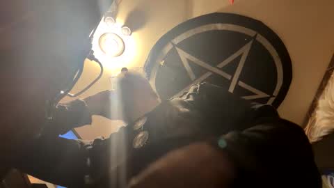 johnnyshung1 online show from 03/15/26, 12:00