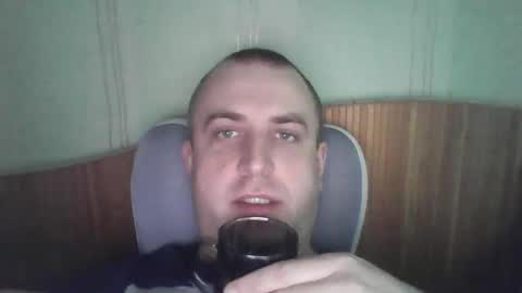 Snapshot of johnoreon chatting on 05/16/26, 12:26 johnoreon online show from 05/16/26, 12:26