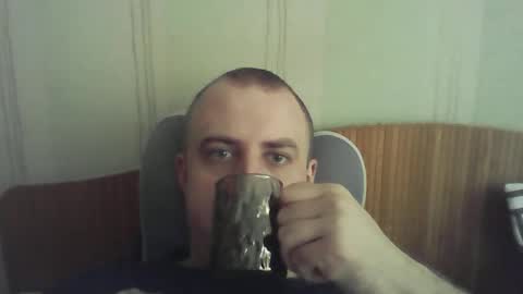 Snapshot of johnoreon chatting on 05/17/26, 05:38 johnoreon online show from 05/17/26, 05:38