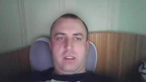 Snapshot of johnoreon chatting on 05/22/26, 08:32 johnoreon online show from 05/22/26, 08:32