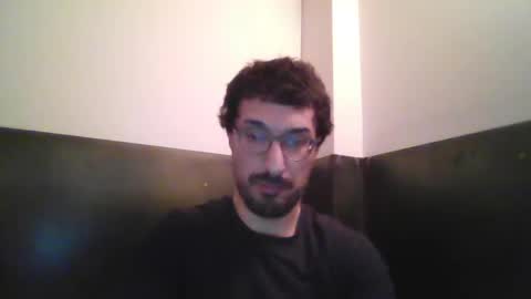 Snapshot of johnparis7575 chatting on 01/07/25, 10:52 Johnfrench online show from 01/07/25, 10:52