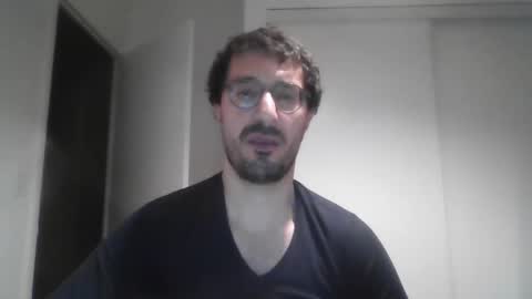 Snapshot of johnparis7575 chatting on 01/10/25, 11:18 Johnfrench online show from 01/10/25, 11:18