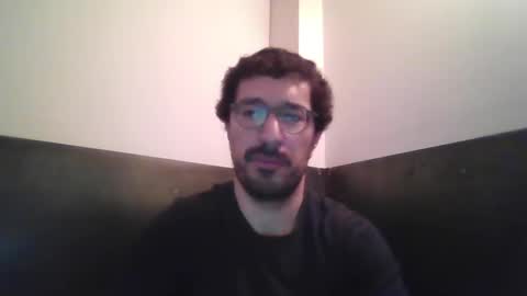 Snapshot of johnparis7575 chatting on 01/22/25, 12:49 Johnfrench online show from 01/22/25, 12:49