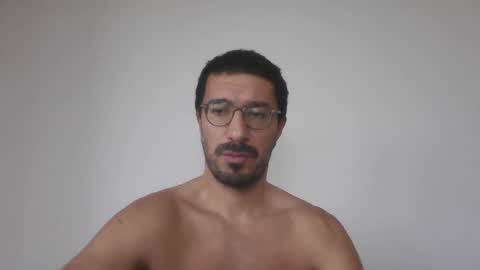 Snapshot of johnparis7575 chatting on 10/22/25, 03:34 Johnfrench online show from 10/22/25, 03:34