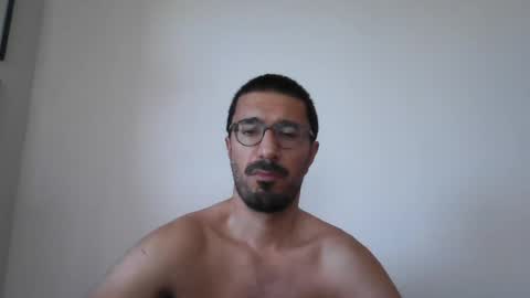 Snapshot of johnparis7575 chatting on 07/30/26, 09:25 Johnfrench online show from 07/30/26, 09:25