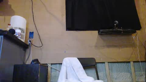 Snapshot of johnplayer23 chatting on 12/08/24, 02:49 johnplayer23 online show from 12/08/24, 02:49