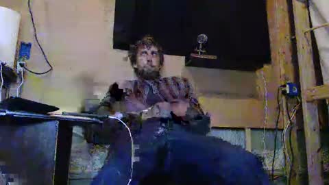 Snapshot of johnplayer23 chatting on 01/13/25, 01:45 johnplayer23 online show from 01/13/25, 01:45