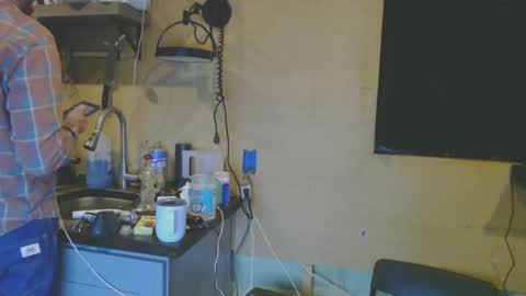 Snapshot of johnplayer23 chatting on 02/09/25, 07:27 johnplayer23 online show from 02/09/25, 07:27