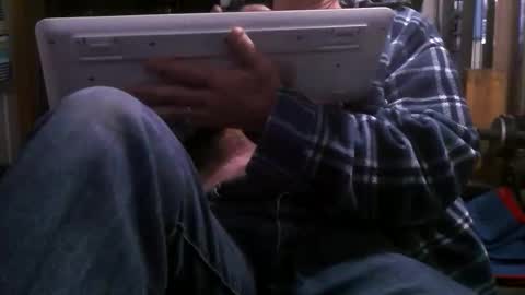 johnstrong online show from 03/12/25, 02:23