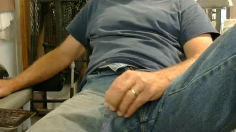 johnstrong online show from 06/28/26, 02:34