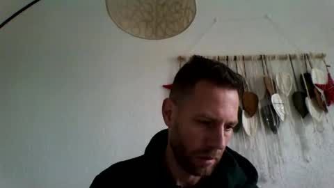 jojo19844 online show from 12/16/25, 10:42