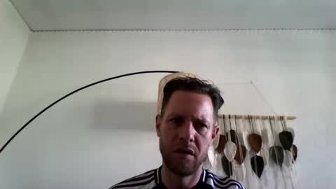 jojo19844 online show from 04/20/26, 09:01