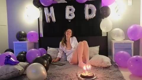 jolie_lov online show from 03/04/26, 03:40