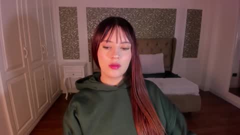 Jolie price  online show from 01/18/26, 02:15