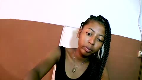 Snapshot of joliekah27 chatting on 02/14/25, 06:56 joliekah27 online show from 02/14/25, 06:56